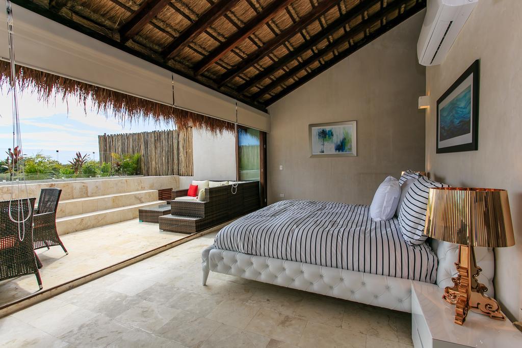 Eco-Chic Design Condos Wrapped In Nature'S Elements By Stella Rentals تولوم المظهر الخارجي الصورة